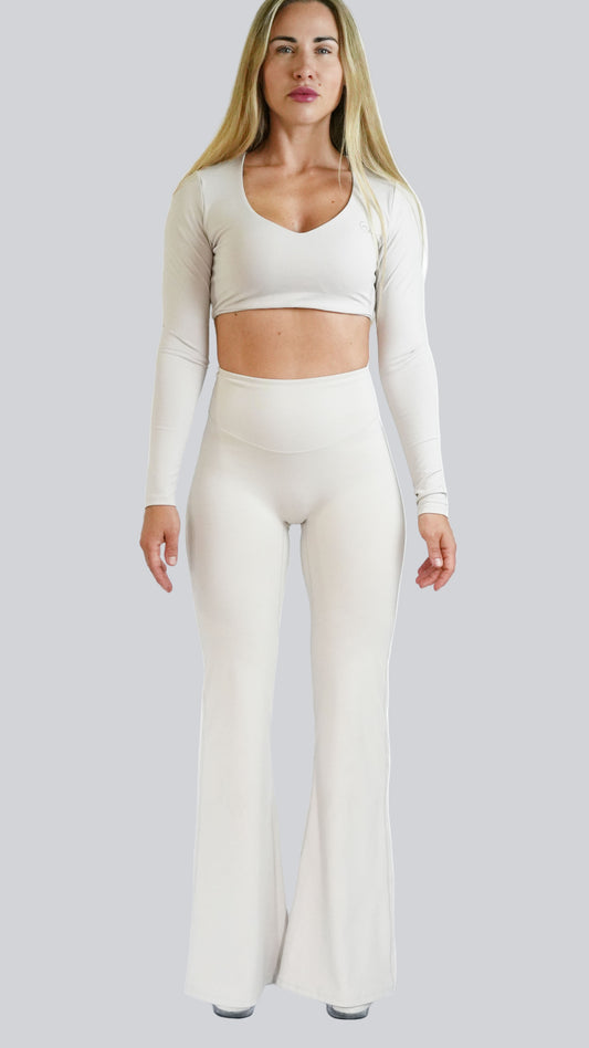 Ivory Pearl Serène Long Sleeve Top, long sleeve layer for yoga - MELO Studio