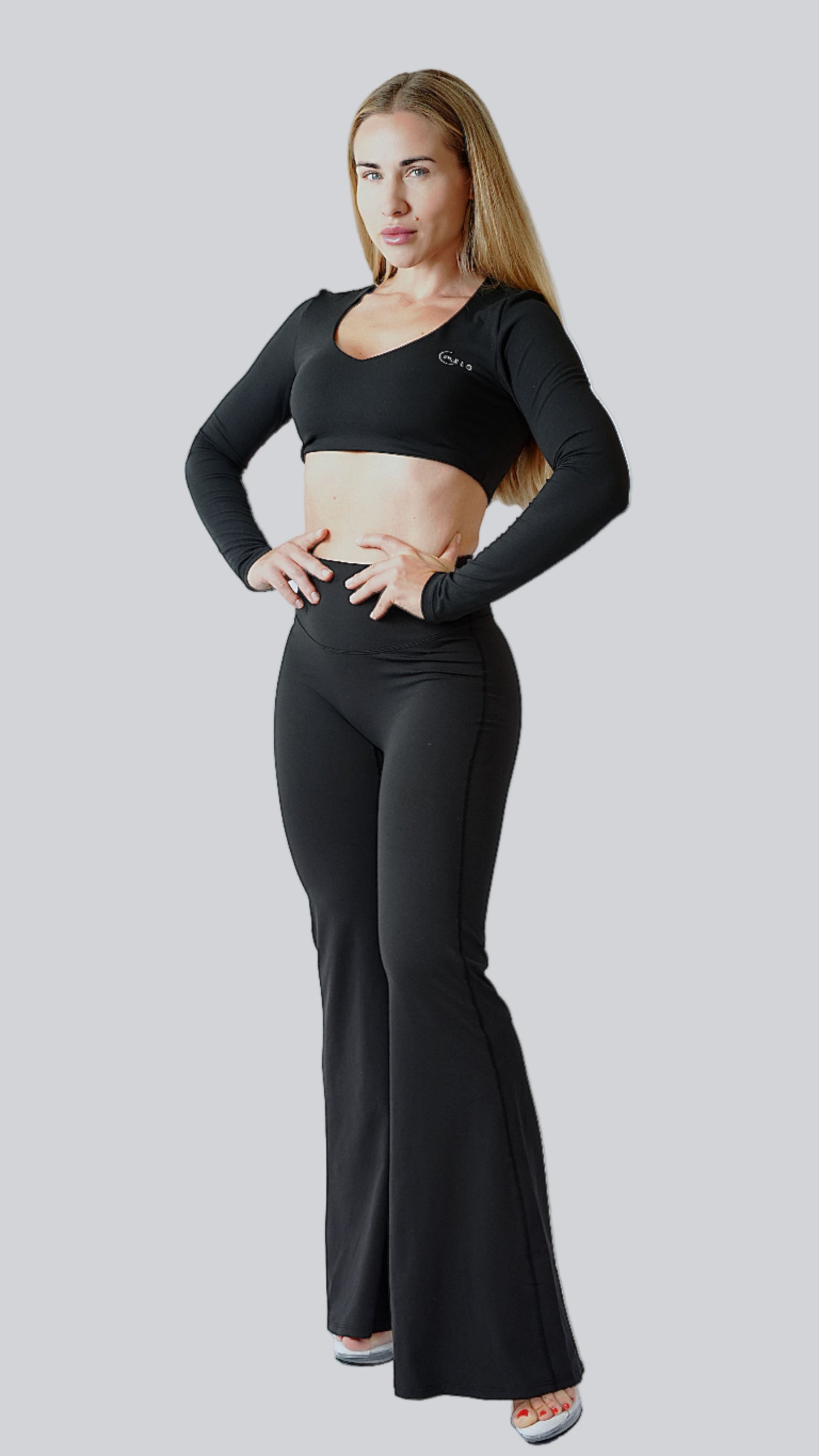 Jet Black Serène High-Waist Flared Leggings, flared high-waistedleggings for yoga - MELO Studio