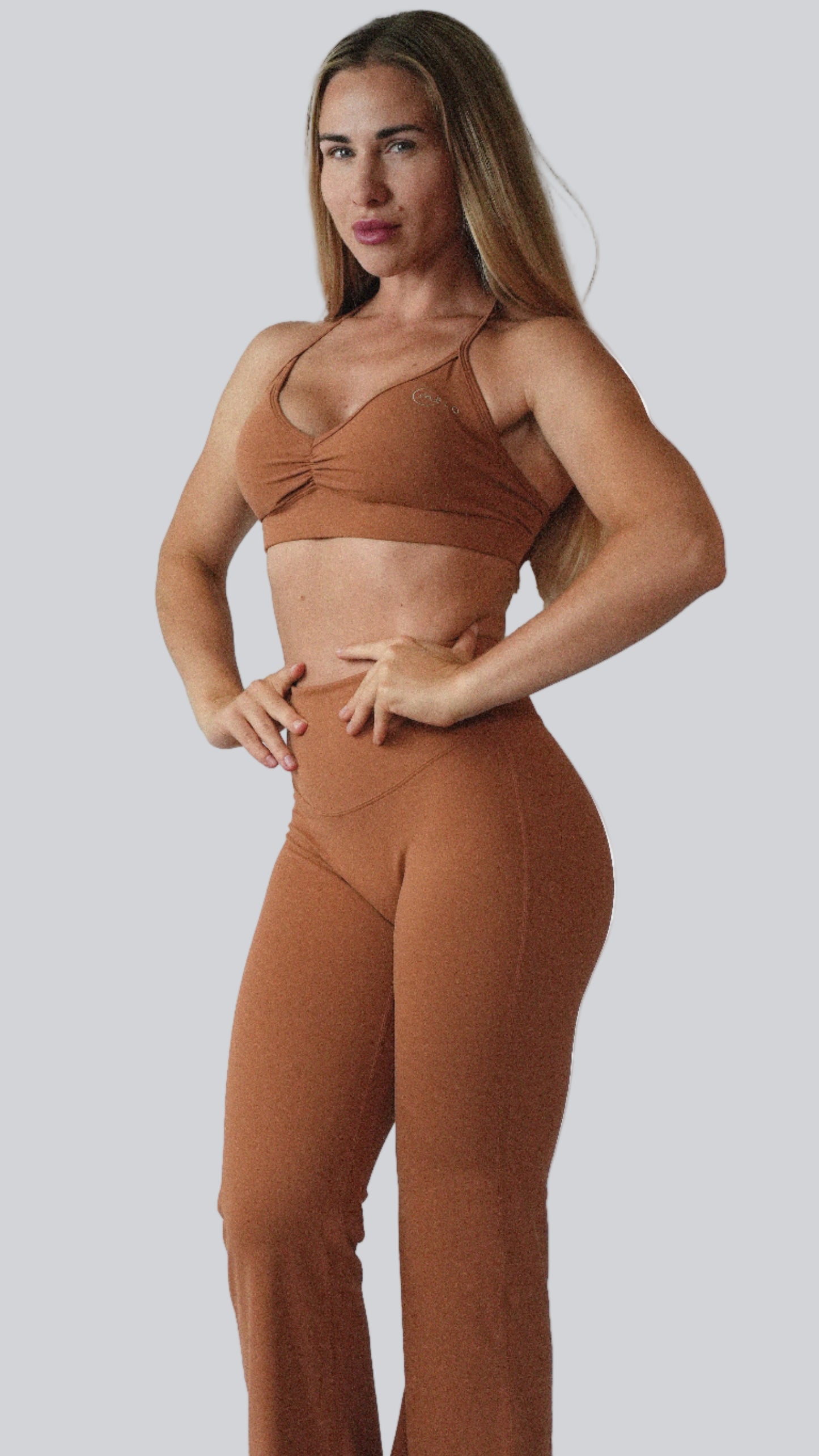 Desert Honey Serène Soft Bra, smooth support for yoga and Pilates - MELO Studio