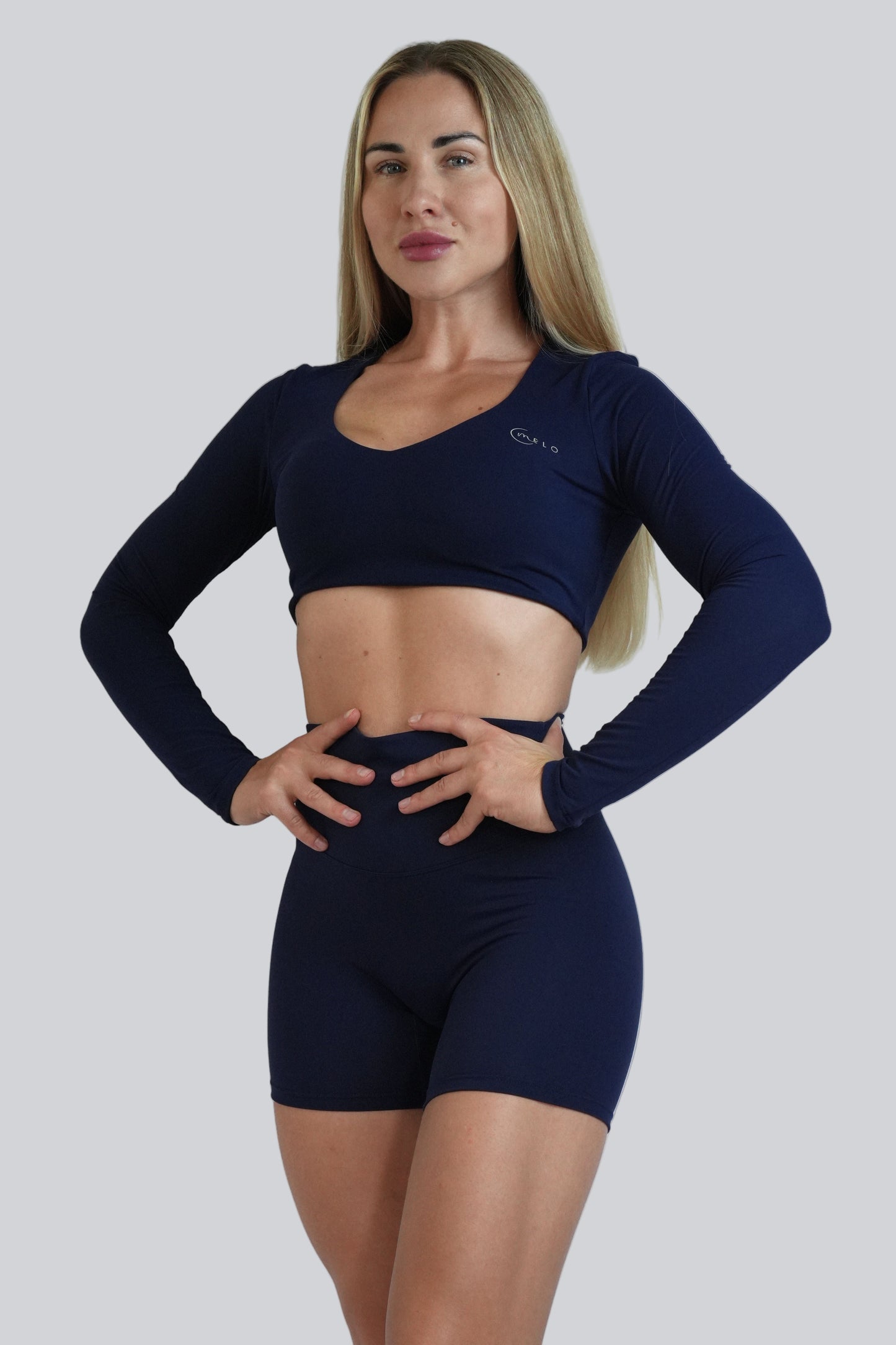 Midnight Blue Serène Long Sleeve Top, long sleeve layer for yoga  -  MELO Studio