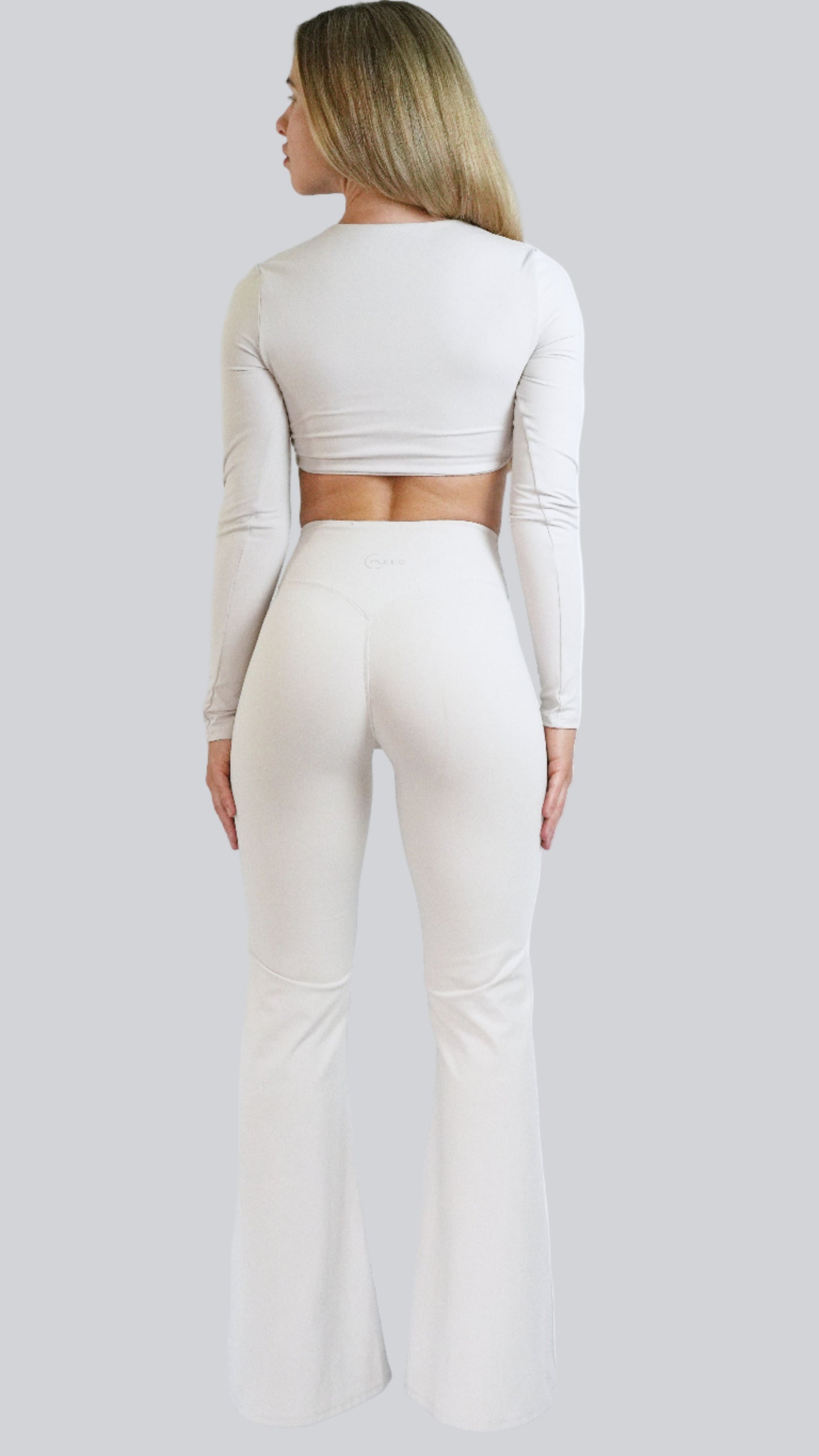 Ivory Pearl Serène High-Waist Flared Leggings, flared high-waistedleggings for yoga - MELO Studio