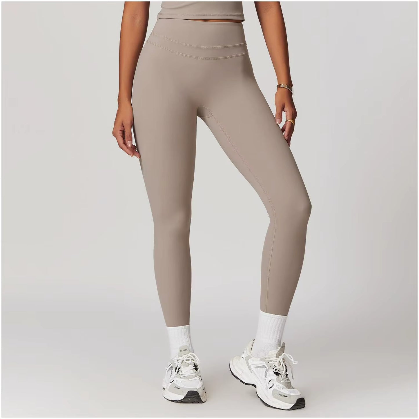 Serène Slim Leggings — Soft Sculpt, No Harsh Compression